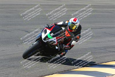 media/Mar-12-2022-SoCal Trackdays (Sat) [[152081554b]]/Bowl (1015am)/